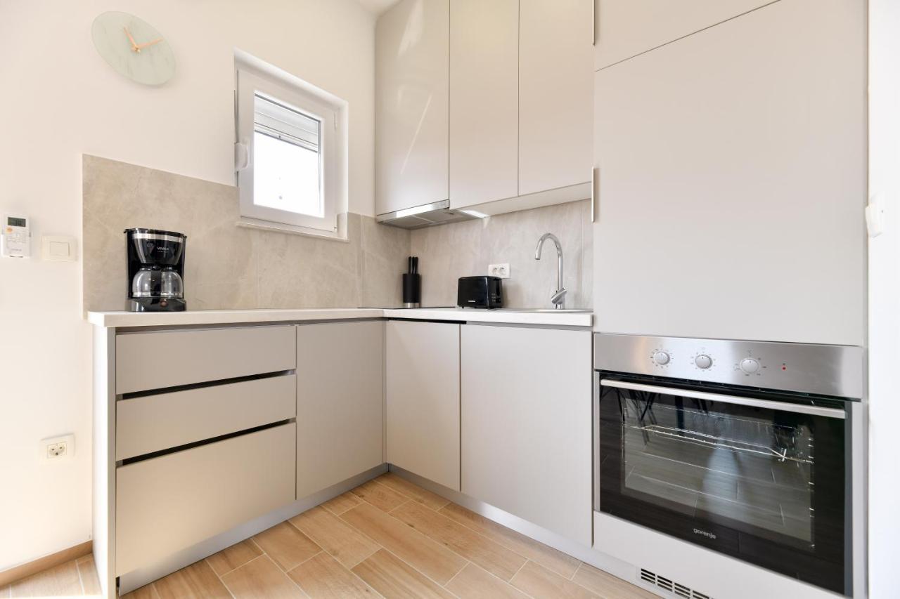 Modern Holiday Apartment "Libra" With Swimming Pool Posedarje Dış mekan fotoğraf