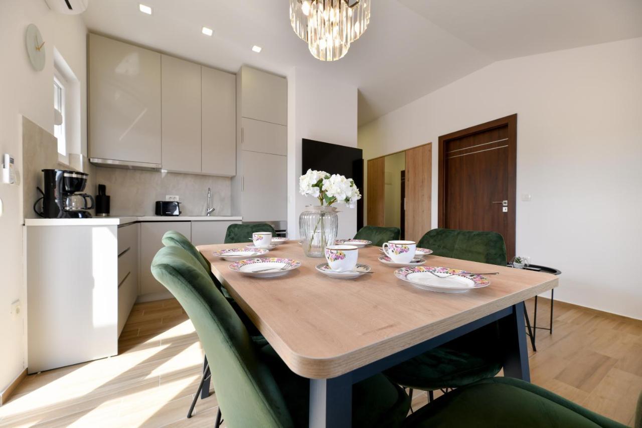 Modern Holiday Apartment "Libra" With Swimming Pool Posedarje Dış mekan fotoğraf